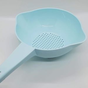Tupperware Classic Colander New Blue